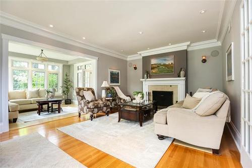 105 Ash St, Winnipeg, MB 