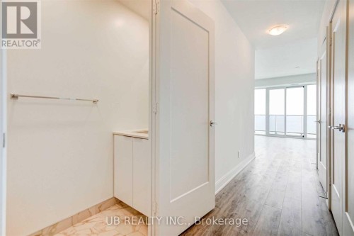 5005 - 70 ANNIE CRAIG DRIVE , Toronto, Ontario M8V 0C4 5