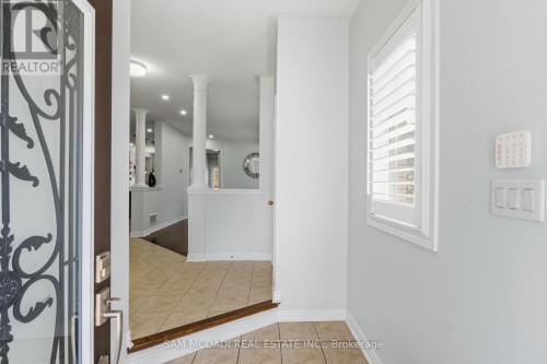 5604 Doctor Peddle Crescent, Mississauga, ON 