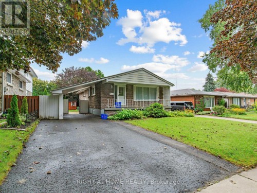 346 LORINDALE DRIVE  Oshawa, ON L1H 6X4