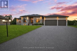 1801 CEDARLAKES WAY  Ottawa, ON K4P 1G4