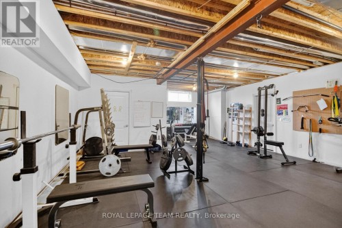 1801 Cedarlakes Way, Ottawa, ON 