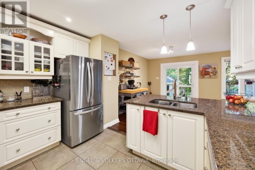 533 Hilson Avenue, Ottawa, ON 