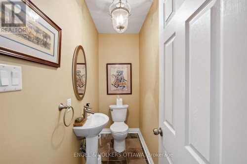 533 Hilson Avenue, Ottawa, ON 