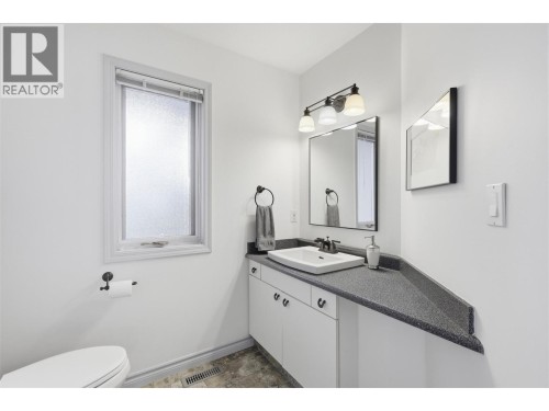 611 Robson Drive, Kamloops, BC 
