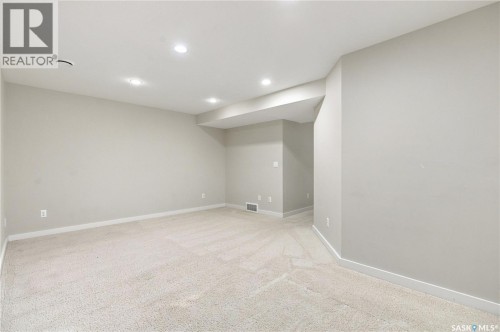 305 710 Gordon Road, Saskatoon, SK 