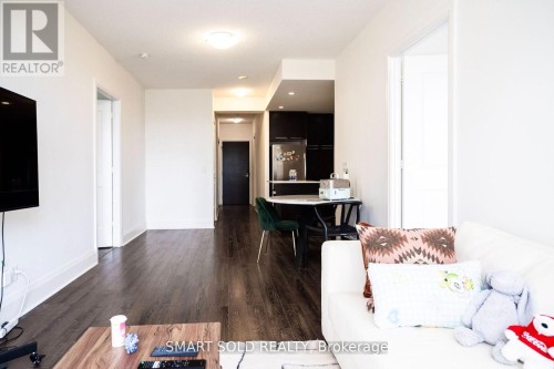 502 - 100 HARRISON GARDEN BOULEVARD , Toronto, Ontario M2N 0C2 2
