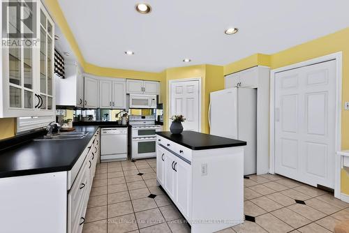 6036 St. Ives Way, Mississauga, ON 