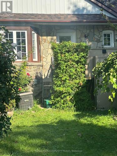 25 NINTH STREET , Toronto, Ontario M8V 3E2