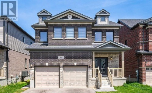 44 MACALISTER BOULEVARD , Guelph, Ontario N1G 0G5