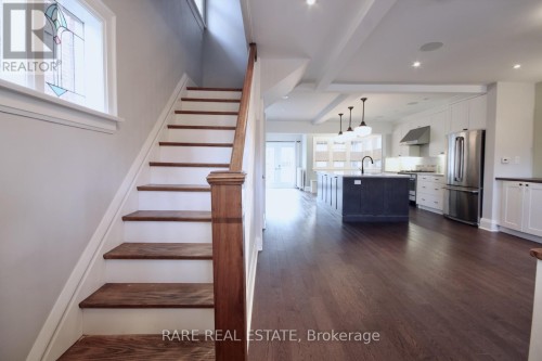 333 BROOKDALE AVENUE , Toronto, Ontario M5M 1P9 3