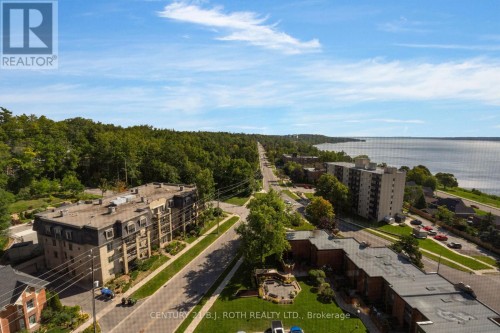 1401 - 181 COLLIER STREET  Barrie, ON L4M 5L6