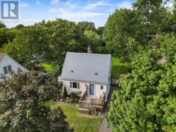 7 VIVIAN AVENUE St. Catharines (Carlton/Bunting), ON L2M 5X8