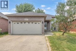 4 DOWDEN Avenue Brantford, ON N3T 6N5