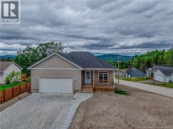 65 Squire Drive Quispamsis, NB E2G 1C1