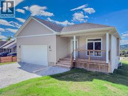 65 Squire Drive Quispamsis, NB E2G 1C1