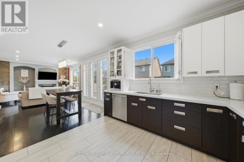 2345 Joshua Drive, Burlington, ON 