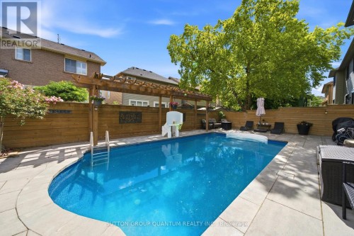 2345 Joshua Drive, Burlington, ON 