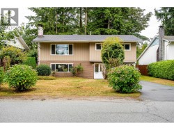 2580 PATRICIA AVENUE  Port Coquitlam, BC V3B 2H4