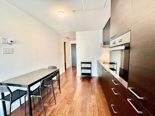 Kitchen - 1102-1155 Rue De La Montagne, Montréal (Ville-Marie), QC 