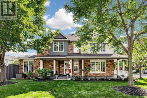 2413 BAINTREE CRESCENT  Oakville, ON L6M 4X1