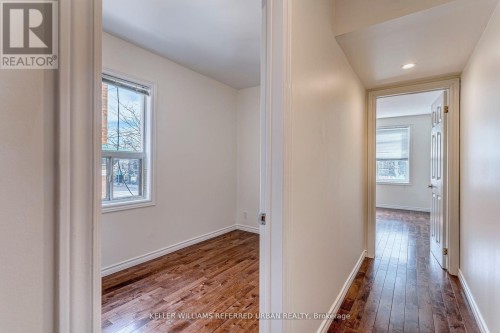 2 - 2976 LAKE SHORE BOULEVARD W , Toronto, Ontario M8V 1J9 2