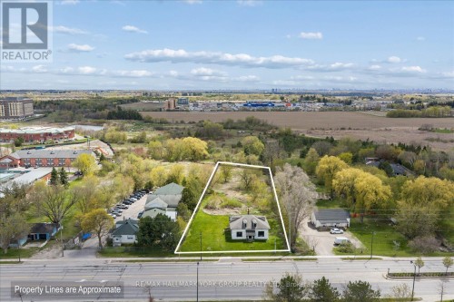 5387 MAIN STREET  Whitchurch-Stouffville, ON L4A 1H3