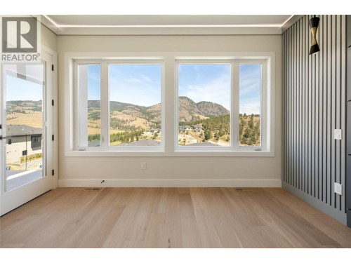 979 Loseth Drive, Kelowna, BC 