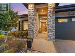 3663 McKinley Beach Drive  Kelowna, BC V1V 3G2