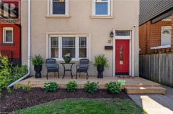 32 MAGILL Street  Hamilton, ON L8R 2Y5