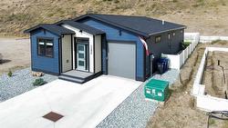 1250 COPPER Road Oliver, BC V0H 1T5