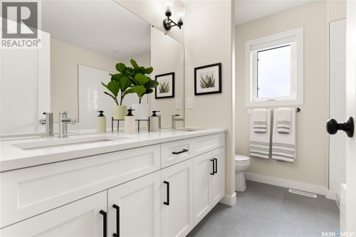 595 Cockcroft Court, Saskatoon, SK 