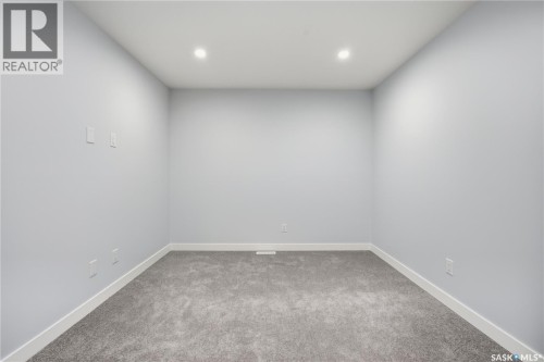 575 Cockcroft Court, Saskatoon, SK 
