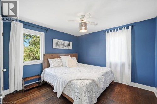 94 Clarendon Avenue, Hamilton, ON 