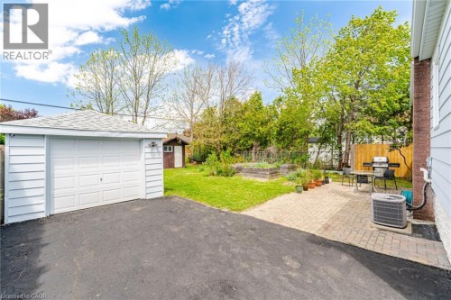 94 Clarendon Avenue, Hamilton, ON 