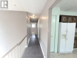 Landing to bedrooms - 