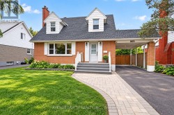 869 CHAPMAN BOULEVARD  Ottawa, ON K1G 1V1