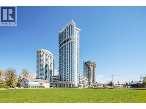 305 1500 FERN STREET  North Vancouver, BC V7J 0E6