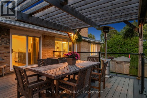 1648 Crediton Parkway, Mississauga, ON 