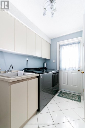 1820 Shady Creek Court, Mississauga, ON 