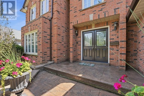 1820 Shady Creek Court, Mississauga, ON 