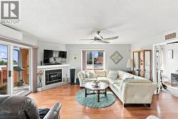 Bright living space - 