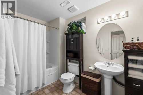 3103 Thacker Drive, West Kelowna, BC 
