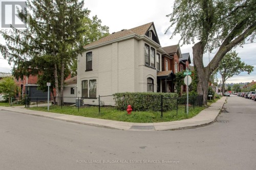 86 William Street, Hamilton, ON 