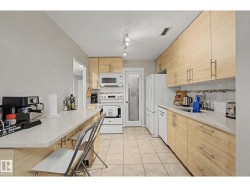 3111 142 AV NW  Edmonton, AB T5Y 2H6