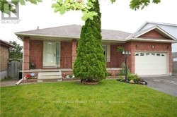 5 PINEDALE CRESCENT Clarington, ON L1E 1C1