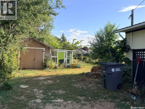 12 3Rd Street E, Willow Bunch, SK 