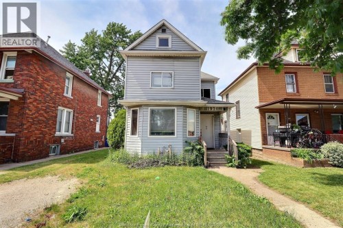 1920 UNIVERSITY AVENUE West  Windsor, ON N9B 1C8