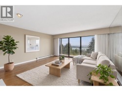 8 2206 FOLKESTONE WAY  West Vancouver, BC V7S 2X7