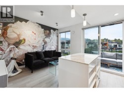 513 733 W 3RD STREET  North Vancouver, BC V7M 0C8